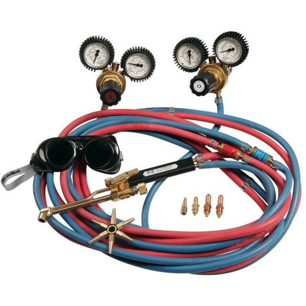 Welding/cutting equipment with sco g flashlight