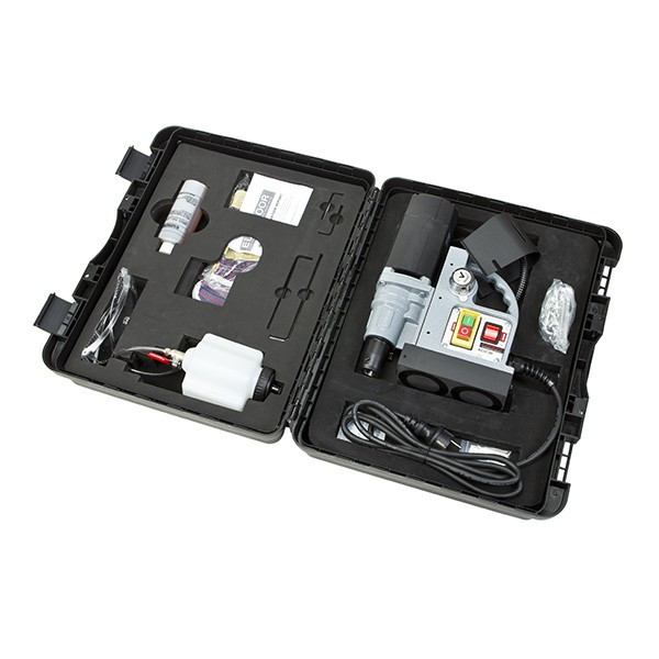 Compact 900W Magnetic Drill – Precise Drilling in Tight Spaces