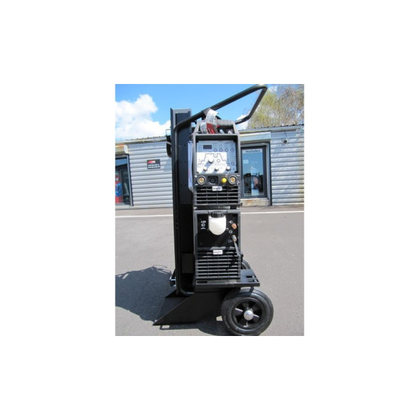 Rent TIG ACDC 230A/240V water-cooled welding machine, on a cart.
