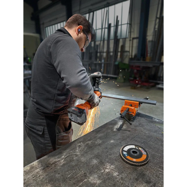 CCG 18-125-12 PD AS Set ProCore - Cordless Angle Grinder Ø 125 mm
