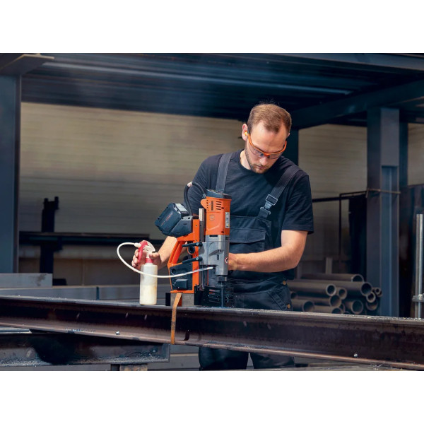 AKBU 35 PMQ AS - Universal Cordless Magnetic Drilling Unit Up to 35 mm
